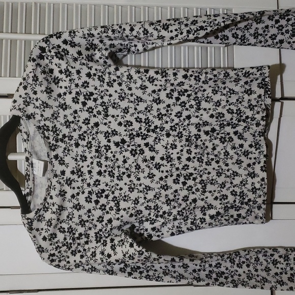Zara Other - Zara Girls longsleeve top Size 13-14